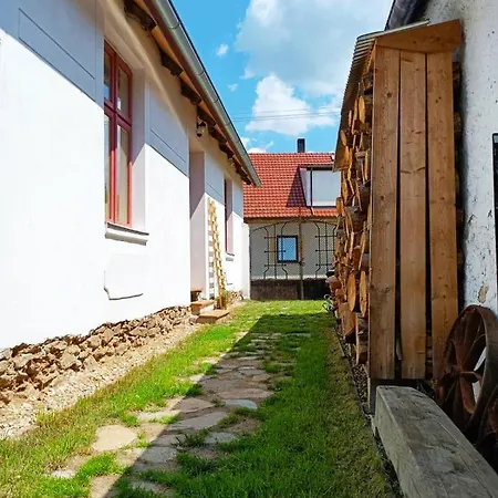 بيت للعطل Domek Dirna *