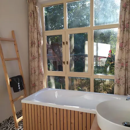 Domek Dirna بيت للعطل